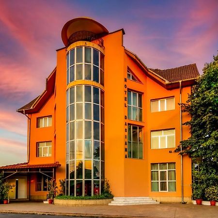 Motel Dasiana Târgu Jiu Zewnętrze zdjęcie