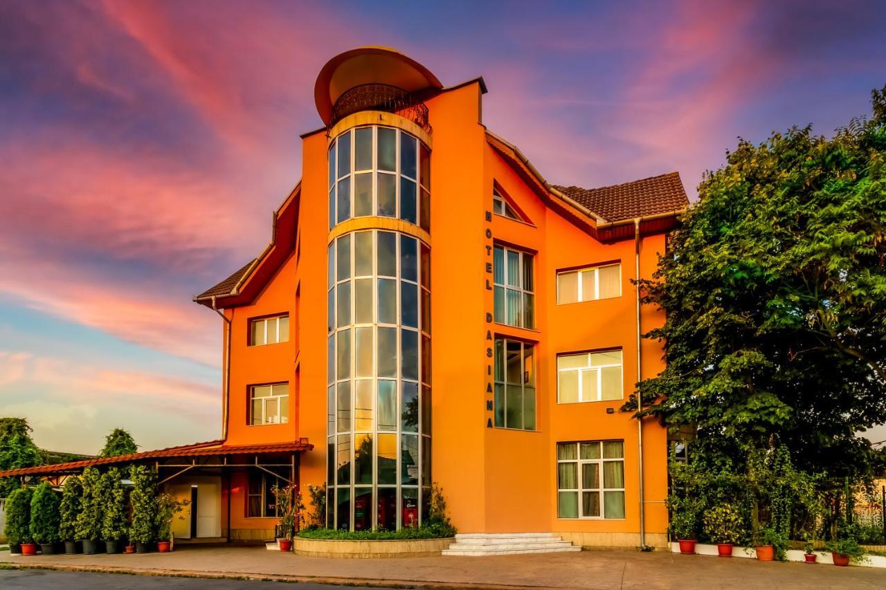 Motel Dasiana Târgu Jiu Zewnętrze zdjęcie