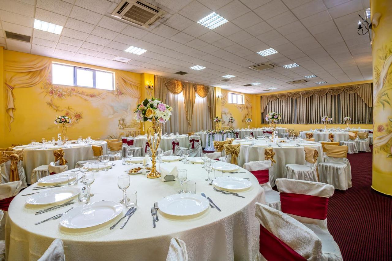Motel Dasiana Târgu Jiu Zewnętrze zdjęcie