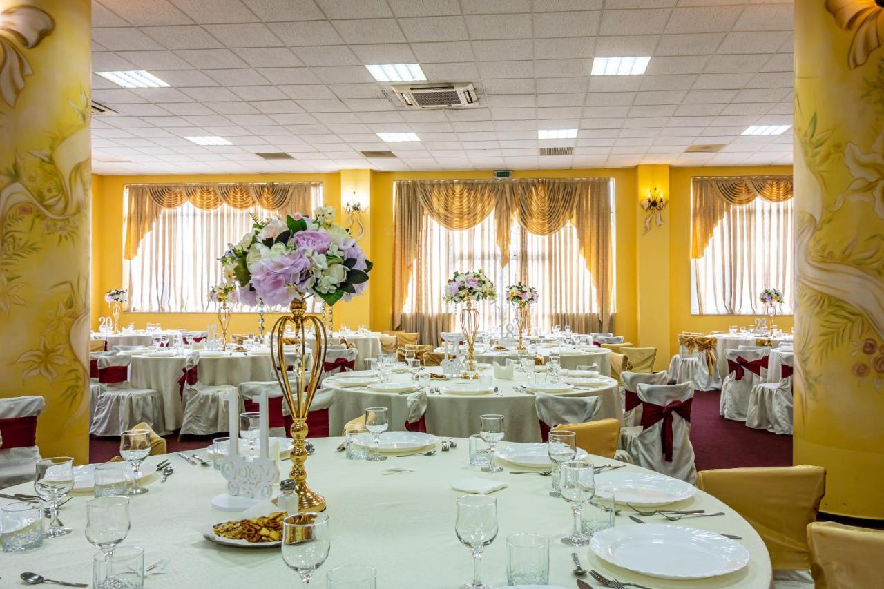 Motel Dasiana Târgu Jiu Zewnętrze zdjęcie