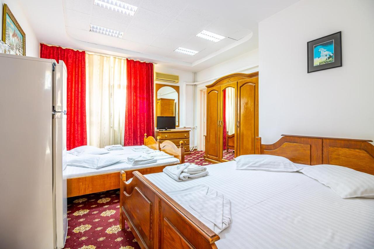 Motel Dasiana Târgu Jiu Zewnętrze zdjęcie