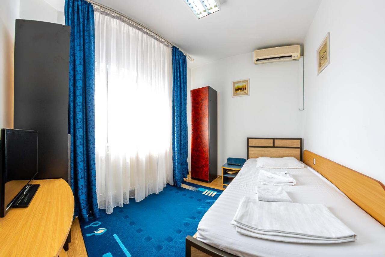 Motel Dasiana Târgu Jiu Zewnętrze zdjęcie