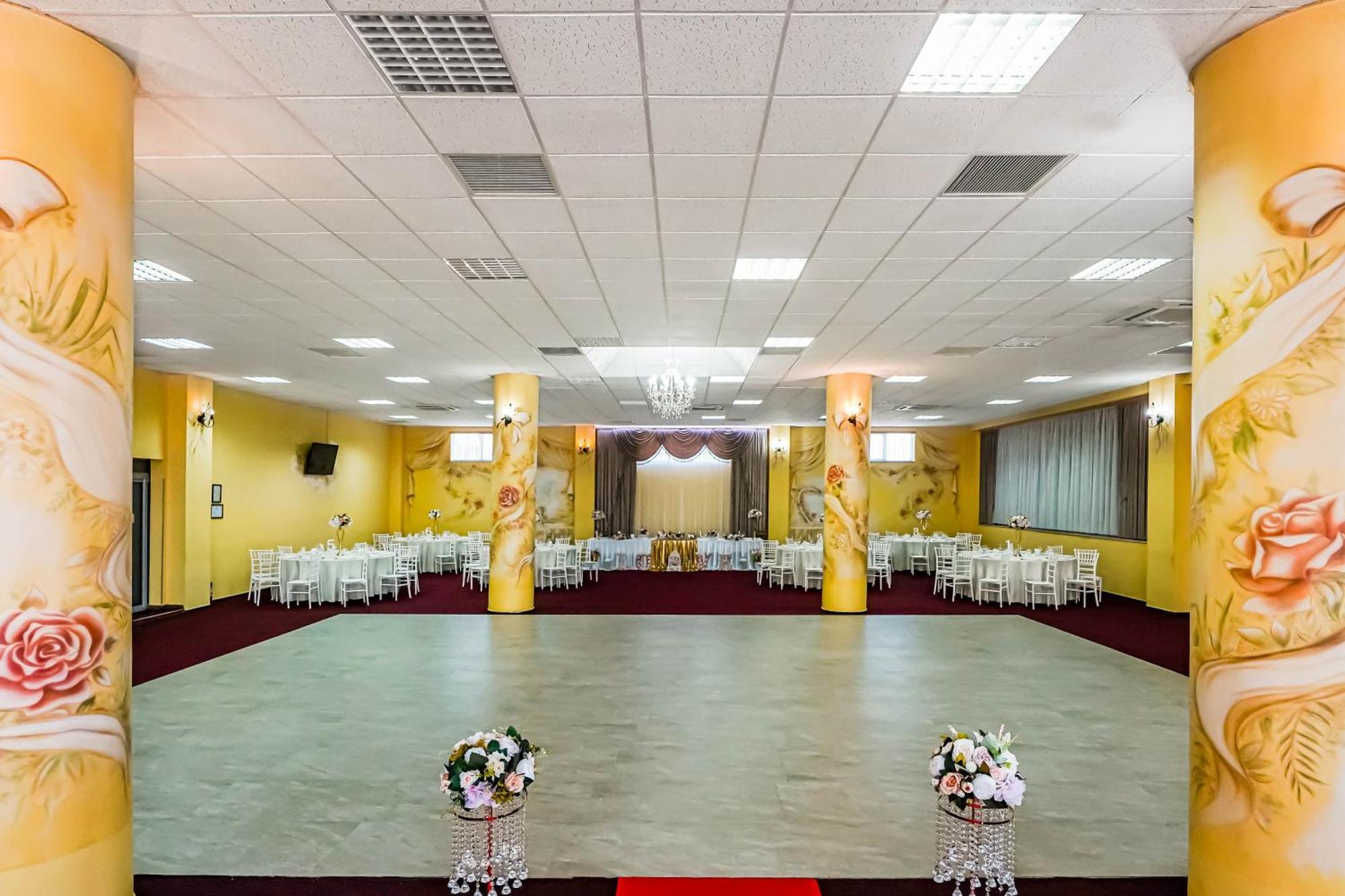 Motel Dasiana Târgu Jiu Zewnętrze zdjęcie